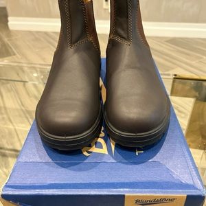 Blundstone 550 Mens Walnut Brown Leather Dress Chelsea Ankle Boots USM 5.5 W 7.5